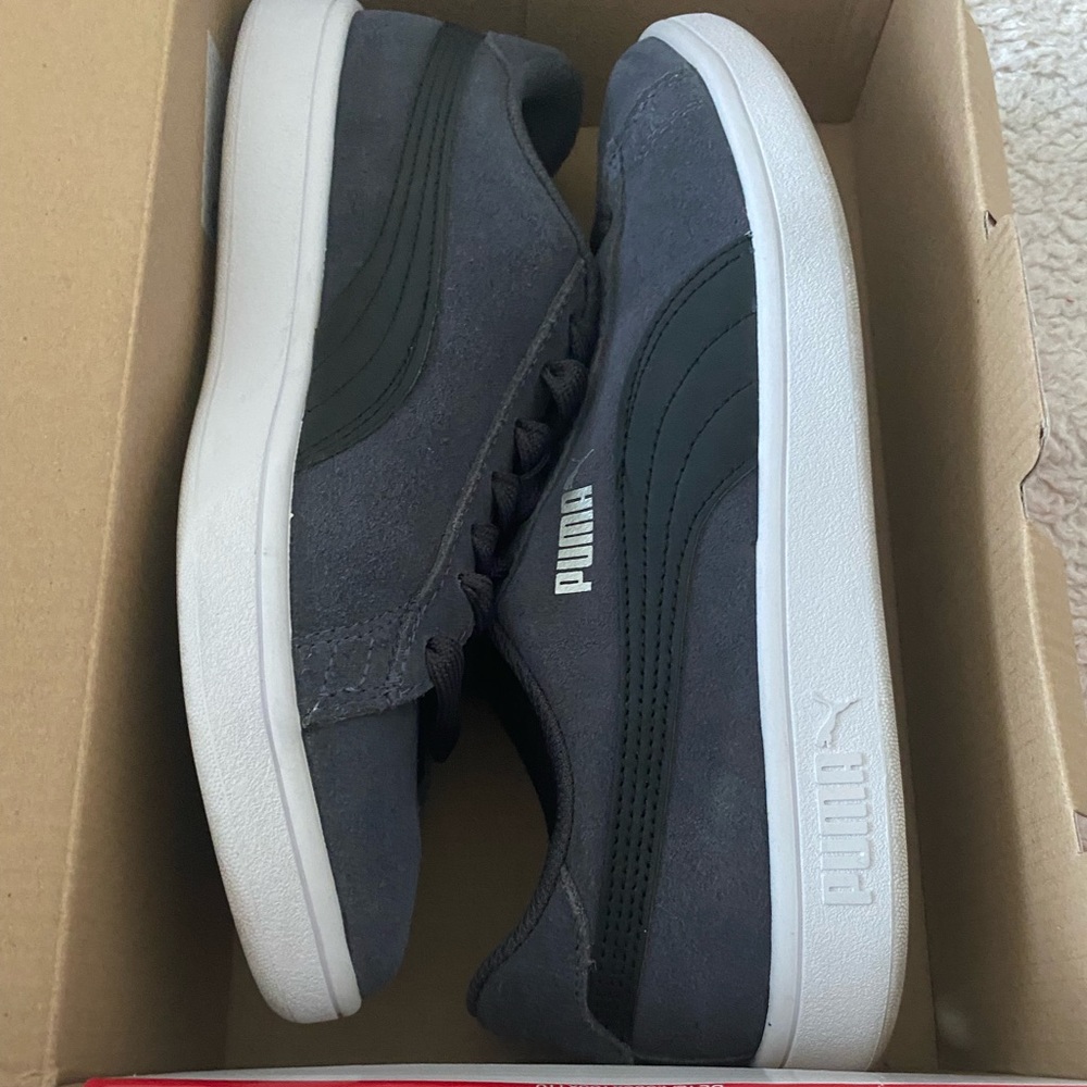 Puma sneakers
